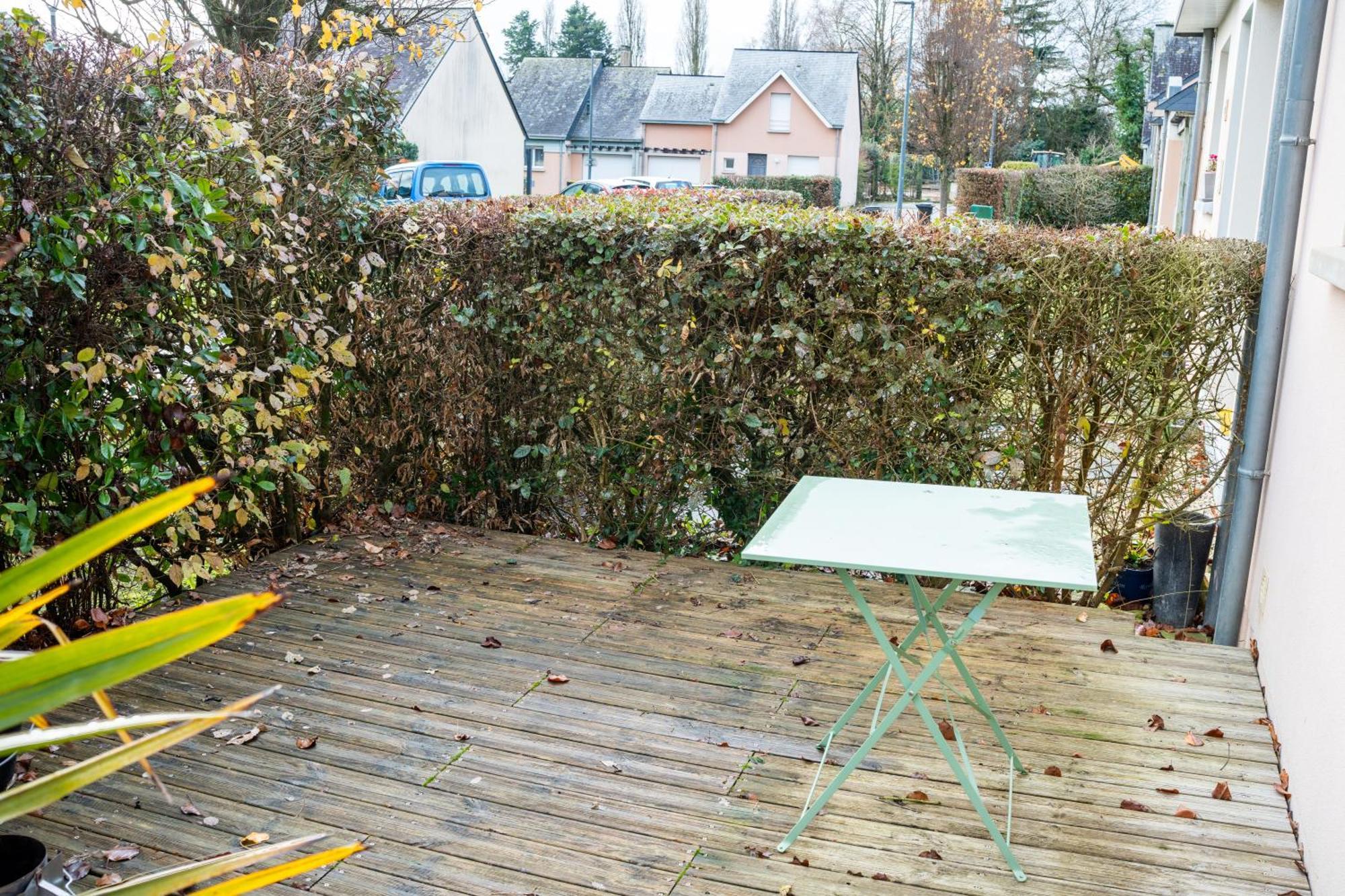 Maison, 3 Ch, Proximite Gare,C Commercial,C Ville Laval  Exterior photo